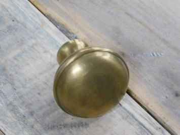 Deur hang-en sluitwerk: 1 knop, 1 deurklink, 2 backplates, messing gepatineerd, PZ92