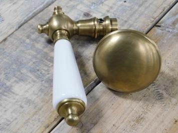 Deur hang-en sluitwerk: 1 knop, 1 deurklink, 2 backplates, messing gepatineerd, PZ92