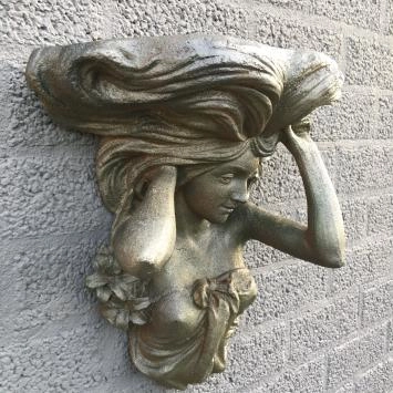 Wanddekoration aus Gusseisen - Frau - rustikal - altgrün