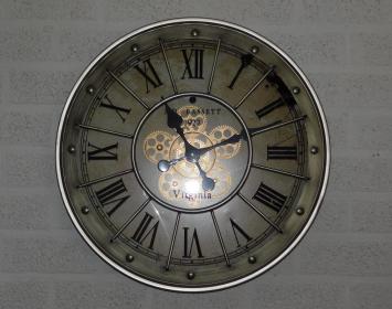 Wanduhr 'J.D. Bassett 1922'. - Industrieuhr
