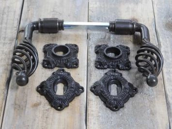 Set Türmöbel Bauernhaus beste. 2 Spangen, 2 Knöpfe, Rosetten, 2 Schlossrosetten, inkl. Dorn - für Innentüren, Eisen gewachst