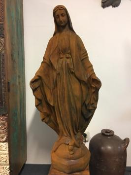 Mutter Maria, Großplastik, Stein, Oxid