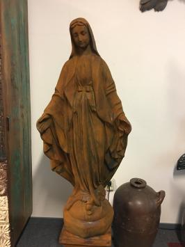 Mutter Maria, Großplastik, Stein, Oxid