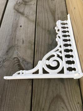 1 antieke strakke hanger, gietijzer-old-white-rust