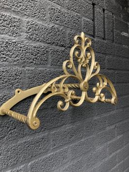 Schlauchhalter aus Gusseisen – wetterfeste Pulverbeschichtung in Gold