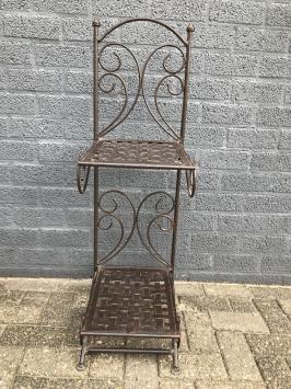 Antikes Pflanzenregal, Einzelstück