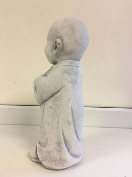 Monnikbeeld vol steen II