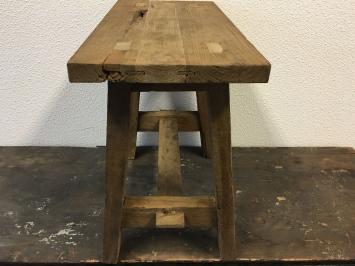 Koloniale Hartholzbank, Hocker-Tisch