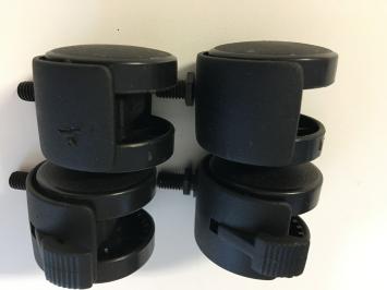 Set mit 4 Kunststoffrädern – 2 mit Bremsfunktion
