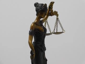 Lady Justice - Bronze
