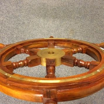 Massief botenstuur hout met koperen naaf, deco