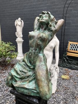 Gartenbild Mensch, nackte Frau, Kunstbild Mensch, Gusseisen
