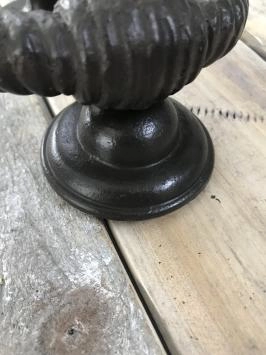 Türklopfer, robustes gedrehtes Eisen mit Hörerplatte, braun