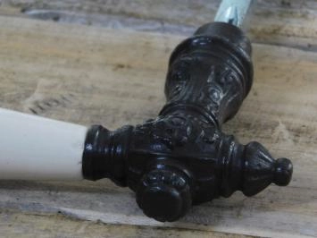 Türgriff-Set, 2 Griffe mit weißen Griffen und einem Dorn