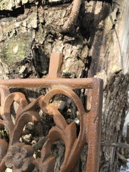 Türgitter / Fenstergitter - Balkongeländer, Gusseisen - rustikal
