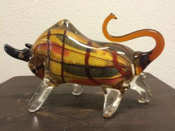 Mooie grote zware stier van vol glas, prachtig