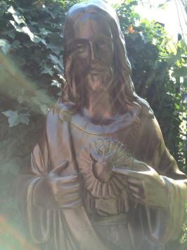 Jesus heiliges Herz Statue, massiver Stein, Farbe Bronze, Gartenstatue