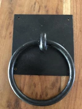 Hand gesmede deurklopper, deurklopper, middeleeuwse deurklink