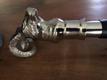 Edler Spazierstock mit Steinbockkopf aus Nickel
