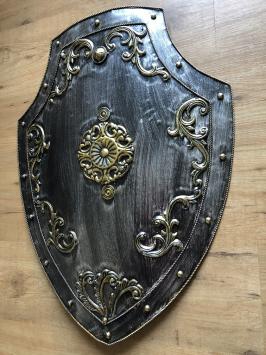 Schönes Metallschild mit messingfarbenen Ornamenten, Burgstil