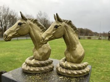 2 Pferdestatuen als Buchstützen, massives Eisen
