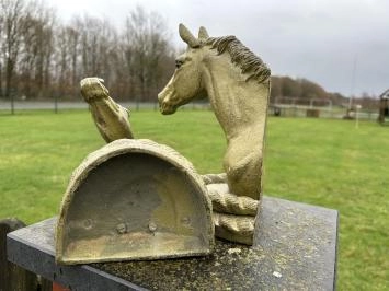 2 Pferdestatuen als Buchstützen, massives Eisen