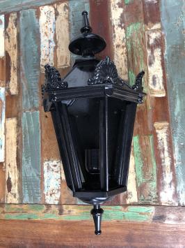 Außenleuchte, Aluminiumguss schwarz oder grün, mit Lampenfassung und Glas