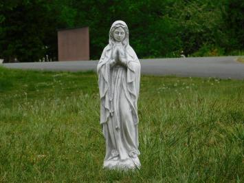 Statue der Jungfrau Maria - detailliert - massiver Stein