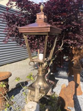 Stehleuchte auf Sockel, Messing, Lampe für Säule