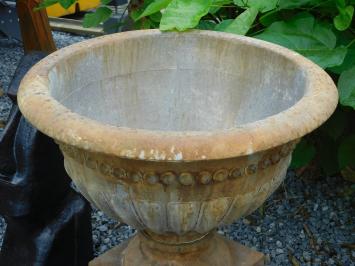 Eine schöne Vase im klassischen Stil