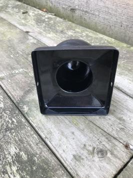 Pfostenkappe – Schwarz – Mit Kugel – 9,1 x 9,1