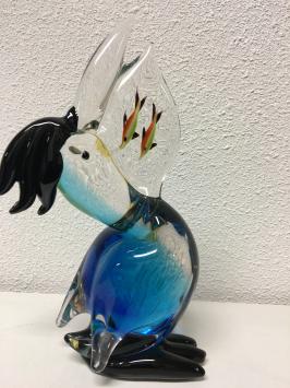 Schöner glasgeblasener Pelikan