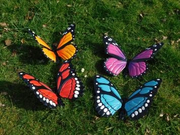 Wanddekoration aus Metall - Set mit 3 Schmetterlingen - bunt