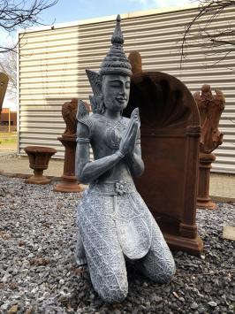 Tempelwächter in kniender Position, Thailand, Polystone