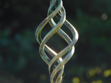 Sonnenuhr aus Eisen – Schale aus Messing