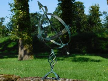 Sonnenuhr aus Eisen – Schale aus Messing