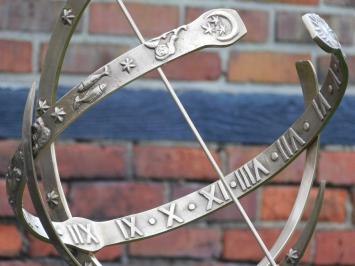 Sonnenuhr aus Messing – Sockel aus Aluminium - klassisch