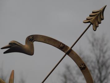 Sonnenuhr aus Messing – Basis aus Aluminium – mit Sternbildern und römischen Ziffern